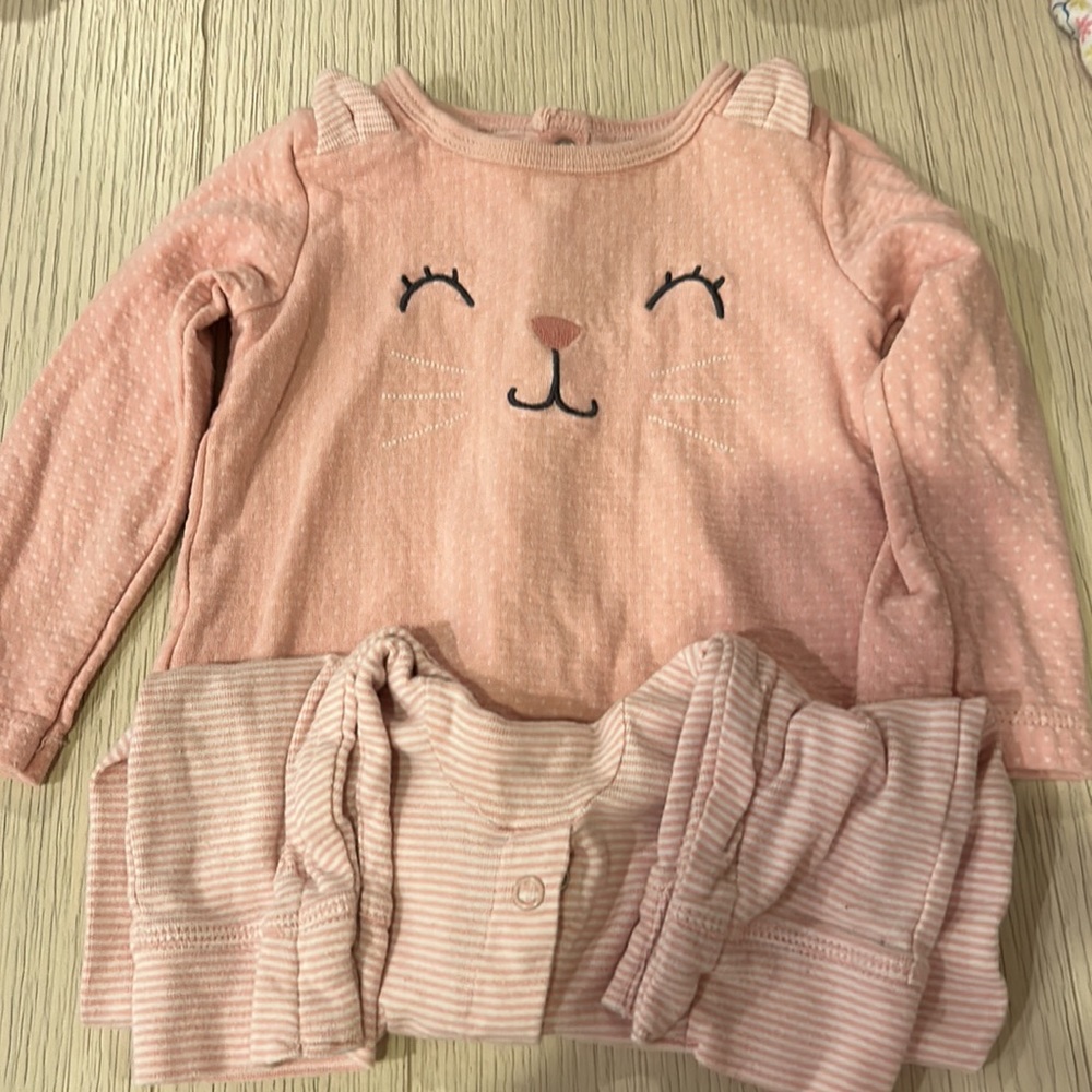 Fall/Winter Carter’s 18 mo 1 pc